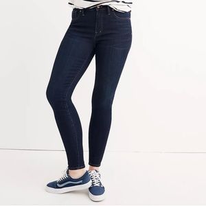Madewell 9” High Rise Skinny Jeans in Larkspur Wash